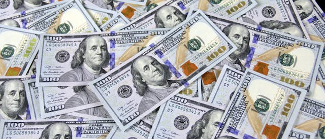 /utilize-business-tech-to-drive-effective-cash-flow-management feature image