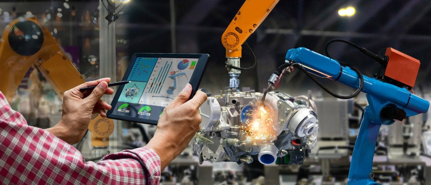 /the-convergence-of-it-and-ot-in-cybersecurity feature image