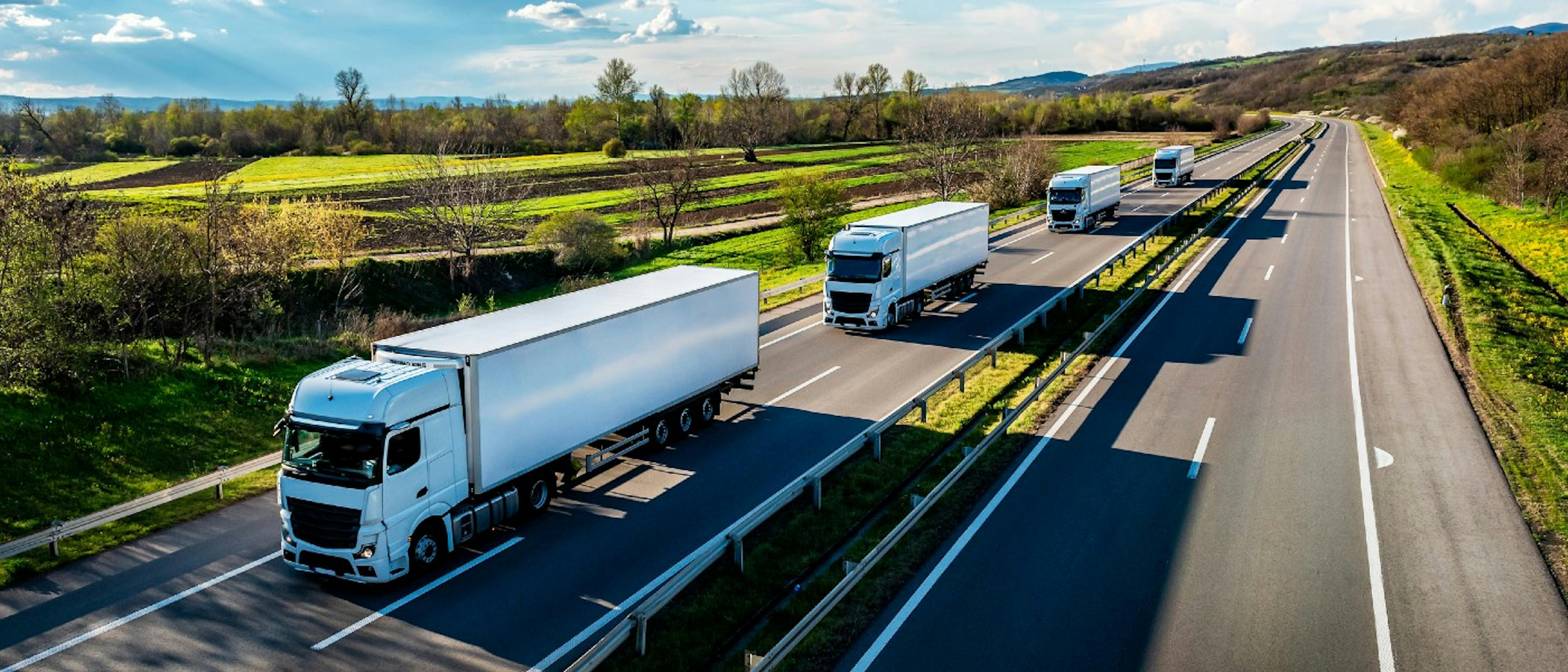 featured image - 7 Consequences of Autonomous Trucks in the Supply Chain