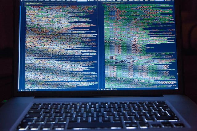 /how-to-send-emails-in-php feature image