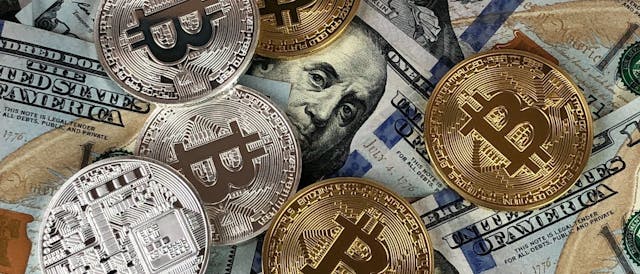 /how-to-cope-with-massive-losses-in-crypto feature image