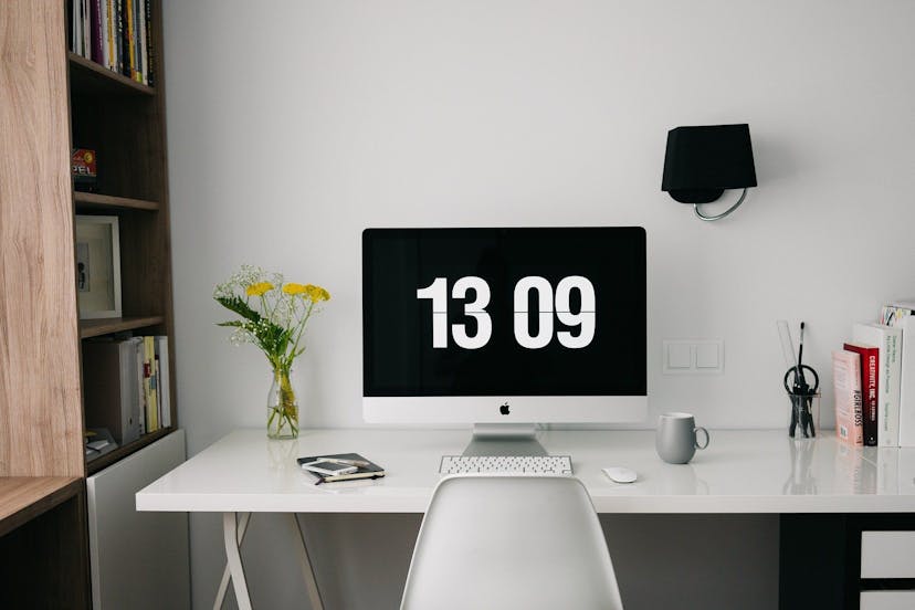 /8-easy-and-doable-ways-to-upgrade-your-workspace-at-home-5u1u33d8 feature image
