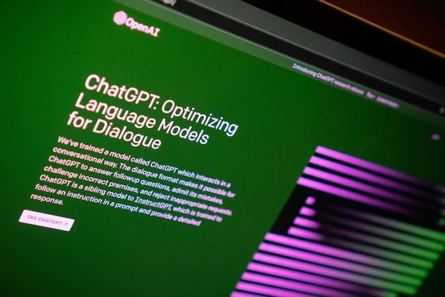 /openai-models-face-off-gpt-4-vs-gpt-3 feature image
