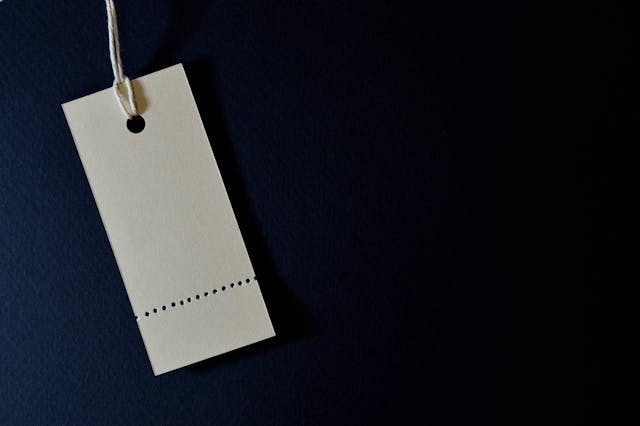 /how-to-price-your-saas-product-e65135rv feature image