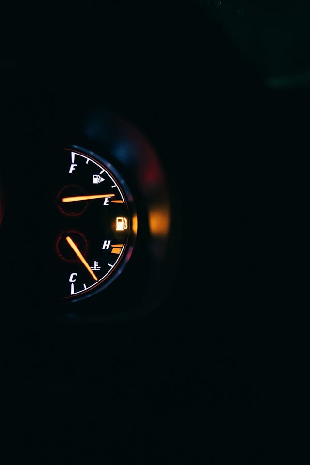 /dear-companies-fuel-your-performance-with-customer-insights feature image