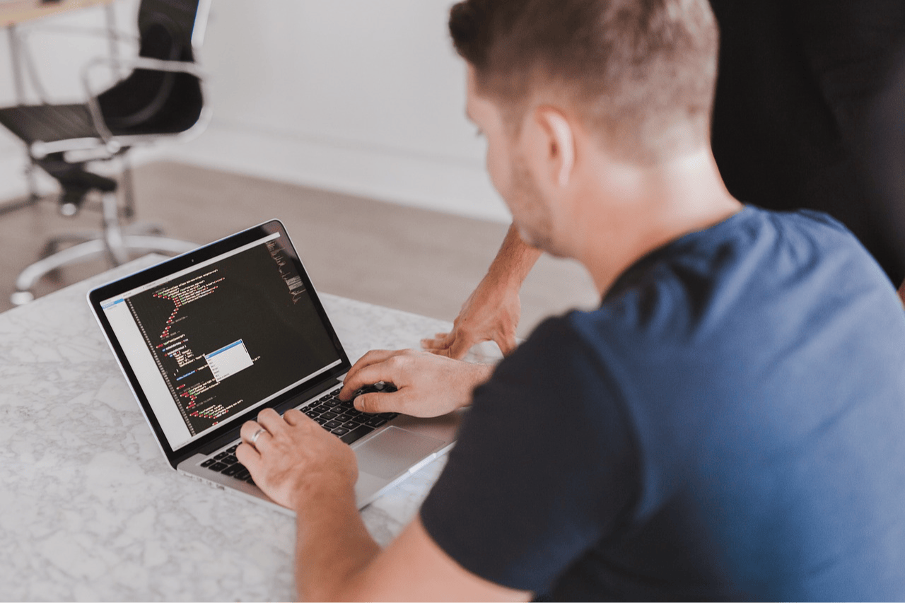 featured image - Over 40, With No Technical Background, This Is How I Learned Javascript in 2 Weeks