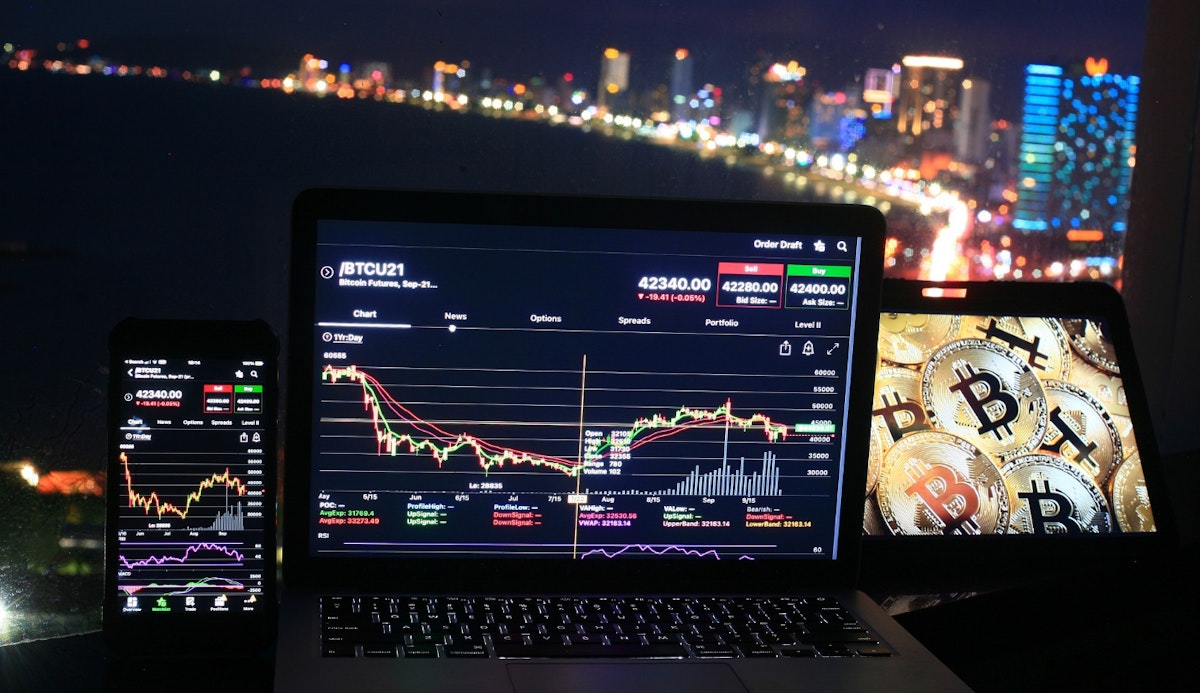 featured image - This Is How I Teach Crypto Trading to Non-Technical Friends