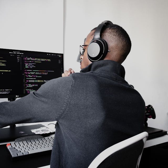 /automatically-scan-your-project-dependencies-for-vulnerabilities-using-docker-jenkins-part-22 feature image