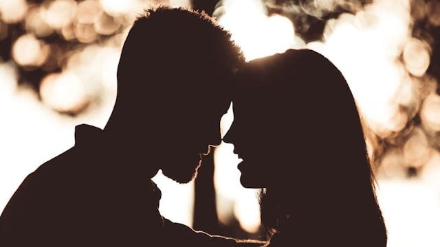/building-a-dating-app-to-code-from-scratch-or-use-a-script feature image