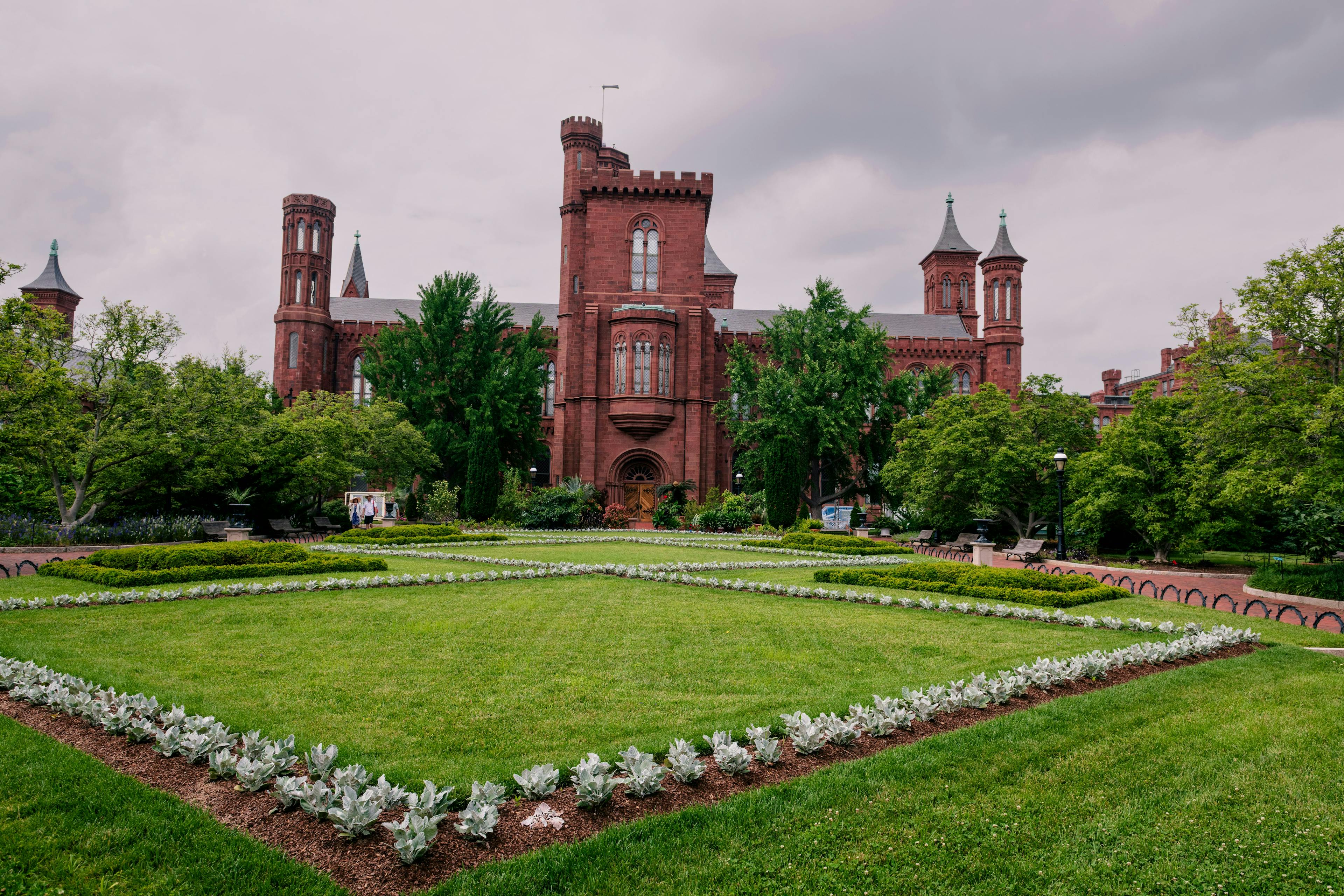 featured image - Here's How Students Can Investigate Their School Districts