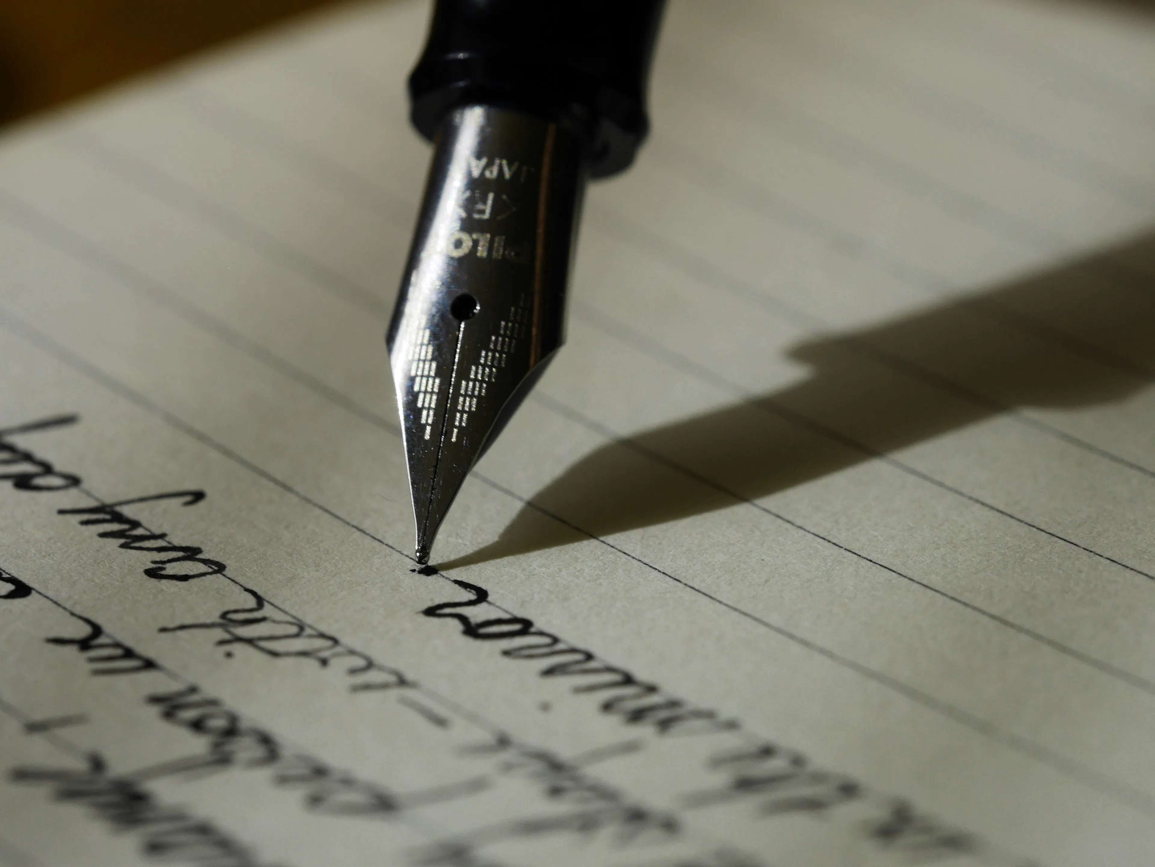 featured image - How to Republish Articles and Why You Should Do So