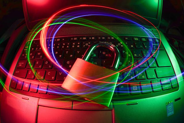 /best-practice-identifying-and-mitigating-the-impact-of-sunburst-1p3g32th feature image