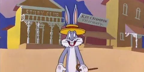 featured image - Master the Art of Public Speaking with these 8 Simple Tips