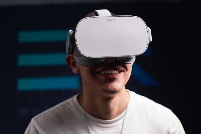 /exploring-the-future-of-hospitality-infused-with-mixed-reality-8l4l31h3 feature image