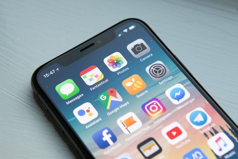 /low-code-vs-custom-app-development-choosing-the-best-for-business feature image