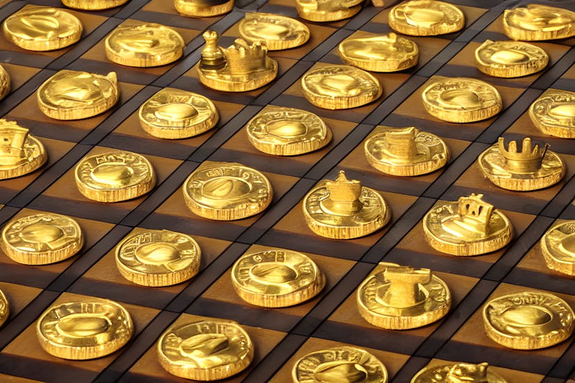 /3-types-of-crypto-investors-which-strategy-wins feature image