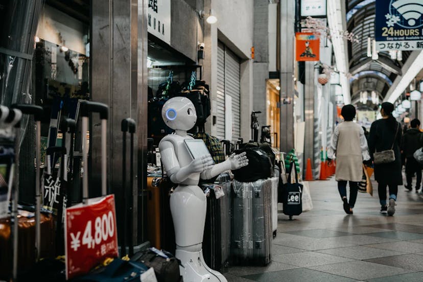 /you-need-to-introduce-machine-learning-to-your-business-period-3s4x32nb feature image