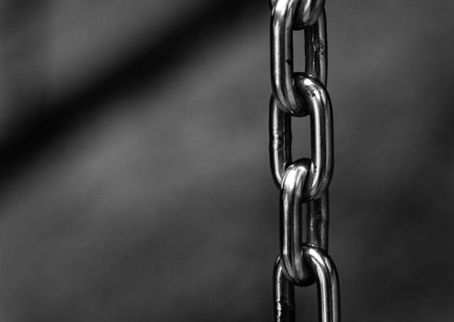 /how-can-vpns-protect-you-from-spying feature image
