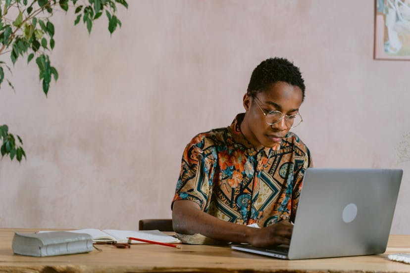 /5-git-tips-you-should-try-for-better-workflow-2b6f35g1 feature image