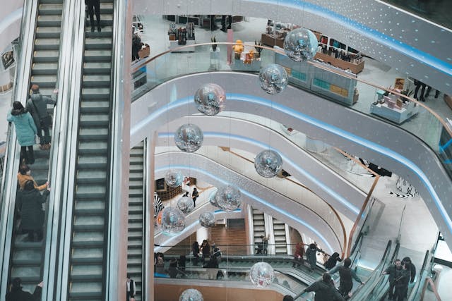 /8-ways-erp-systems-can-maximize-the-profits-of-retail-businesses feature image