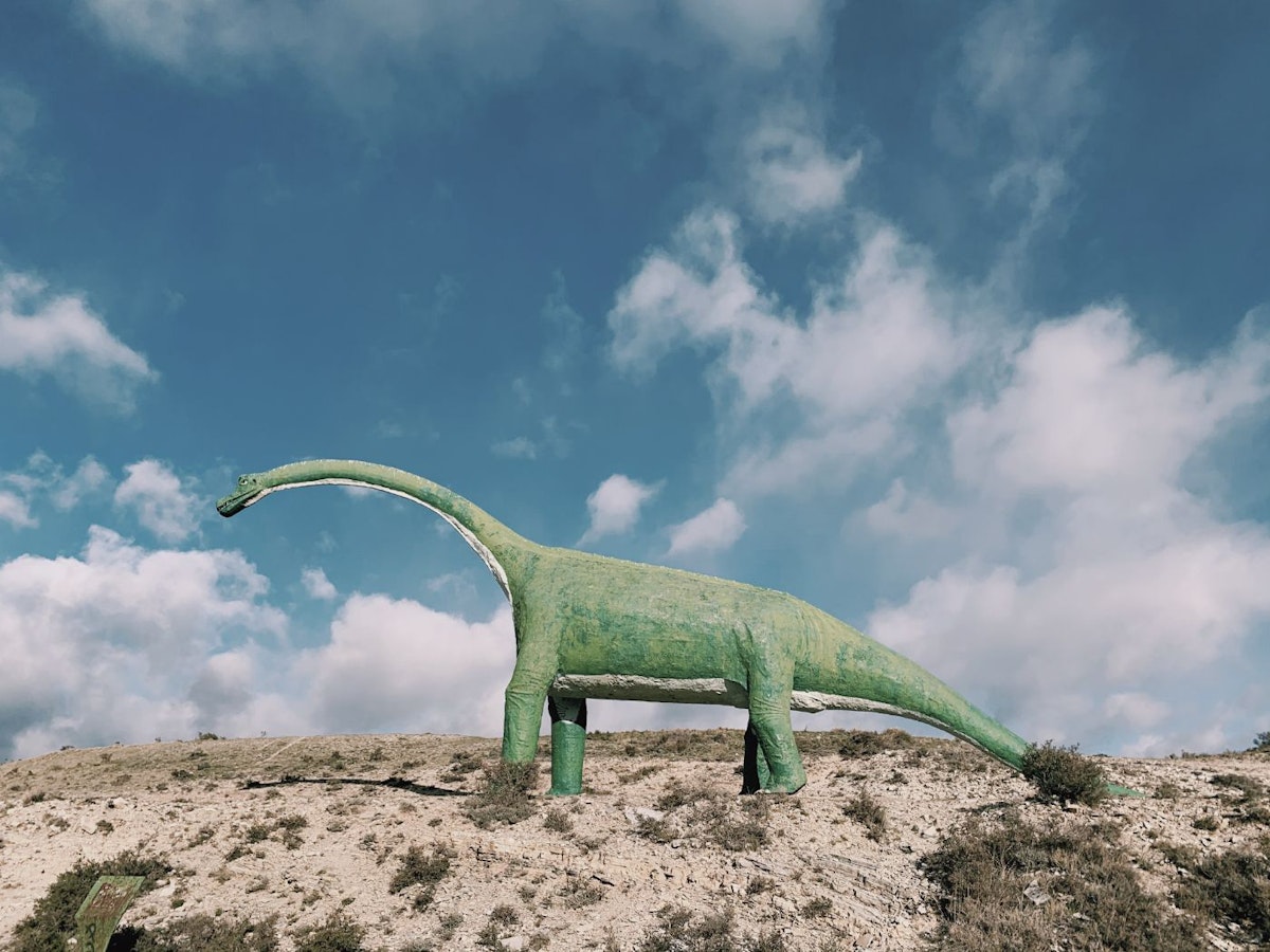 featured image - Why A Dinosaur Statue Might Be Good For Local Business Marketing–Part 3