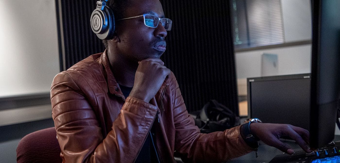 featured image - 5 Popular Professions in Cybersecurity