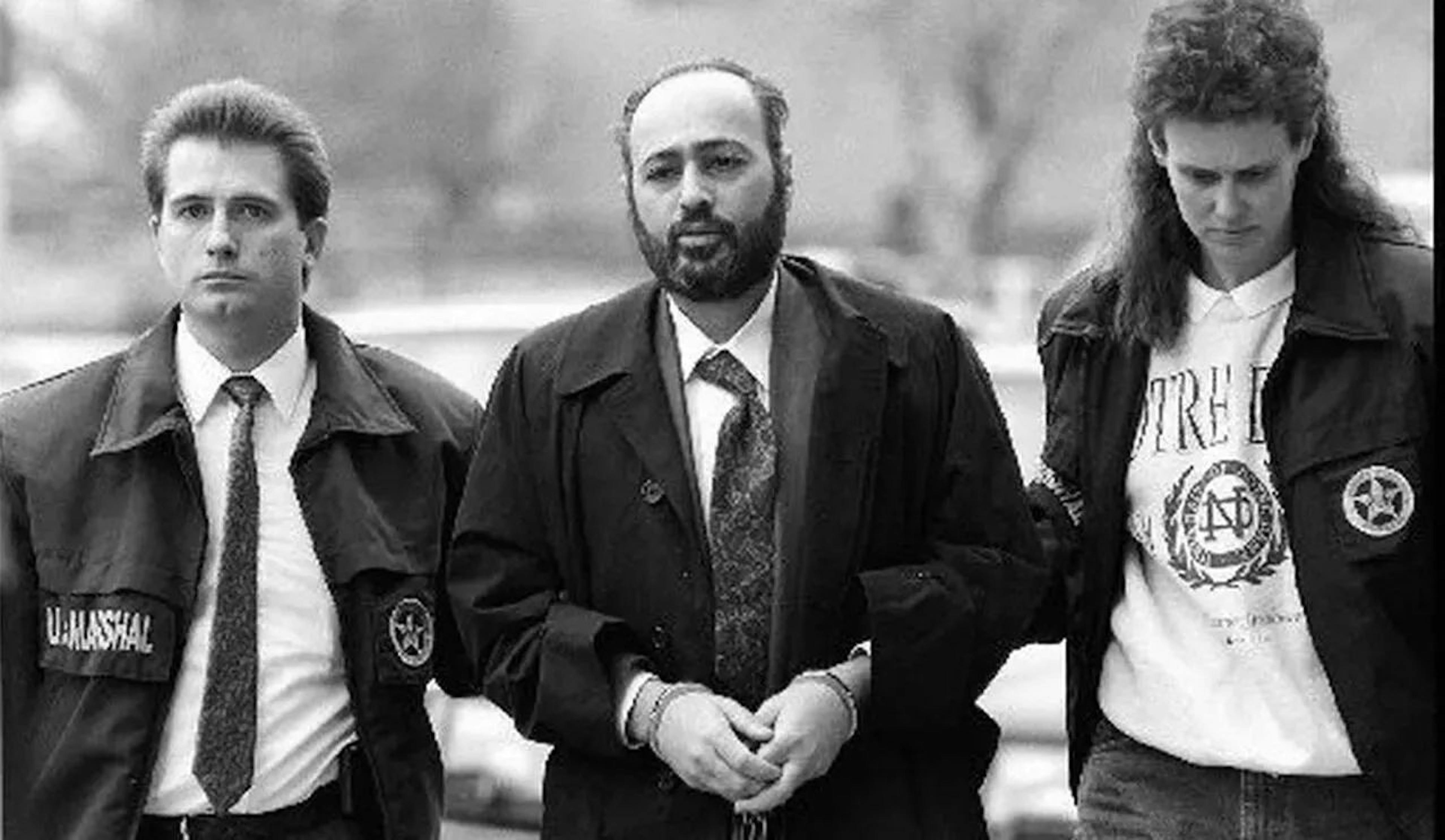 featured image - The Crazy Rise of Crazy Eddie: How an Electronics Store in the 80s Tricked Investors