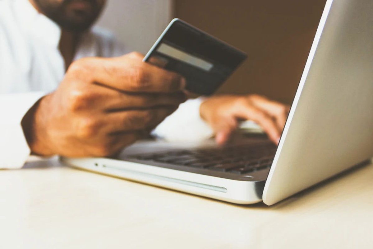 featured image - Online Retail Innovation: Here's What 2021 Has In Store For Payments After The Digital Boom In 2020
