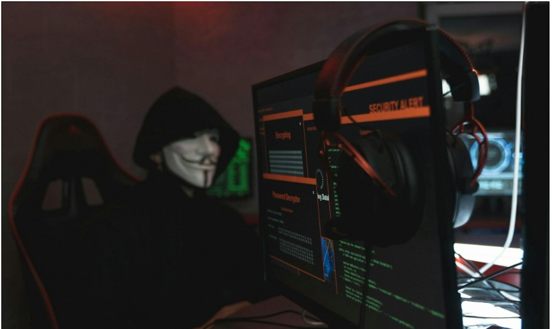 featured image - Aark Digital Epesi 15% Bounty na Hacker Responsable ya Attaque ya $1.5M na ba Coffres-forts