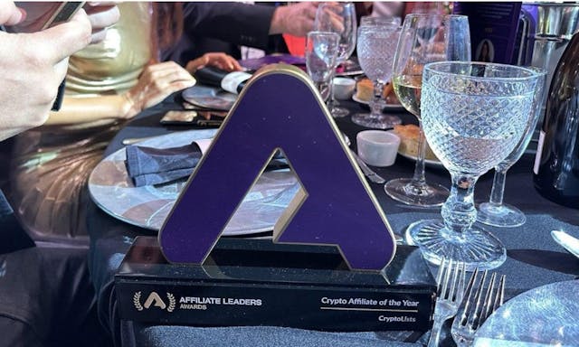 /cryptolistscom-recognised-as-crypto-affiliate-of-the-year-at-sbcs-affiliate-leaders-awards-2025 feature image
