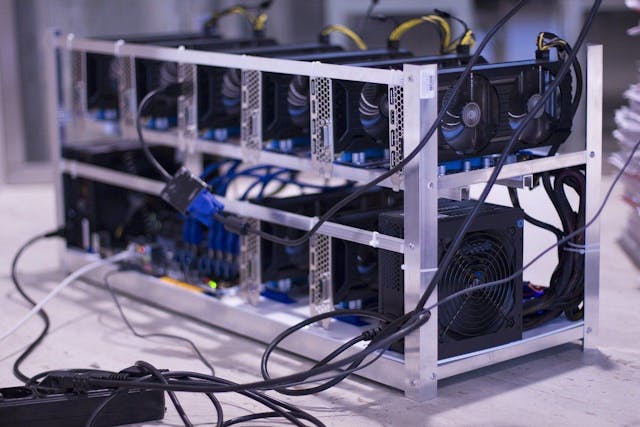 /the-future-of-pow-mining-after-the-eth-20-merge-an-overview feature image