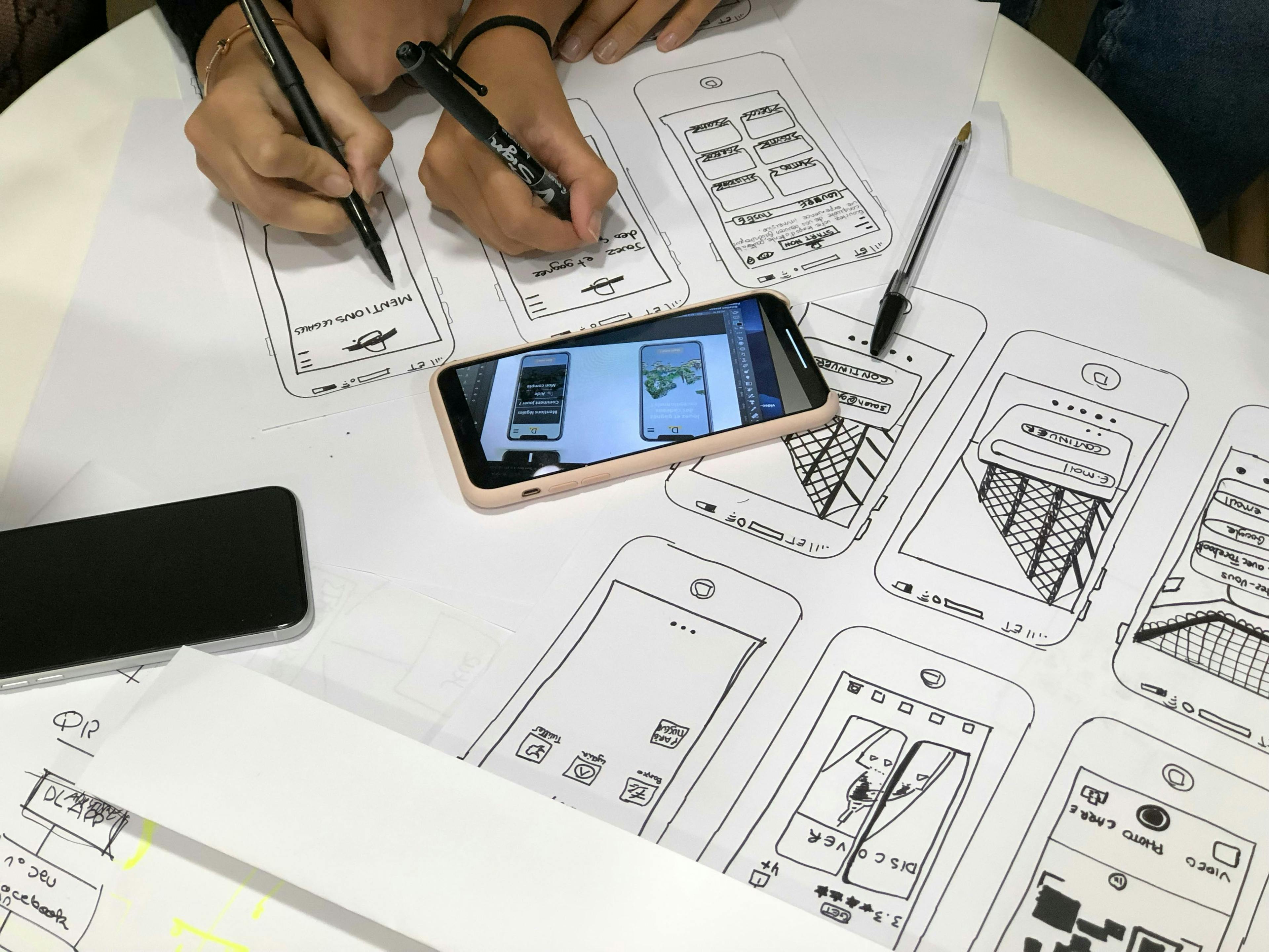 featured image - What UX Designers Can Learn From Microlearning