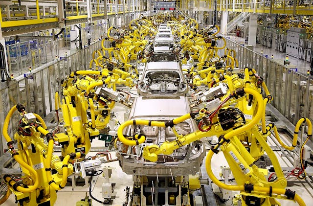 /five-successful-ai-and-ml-use-cases-in-manufacturing-ac3a30ol feature image