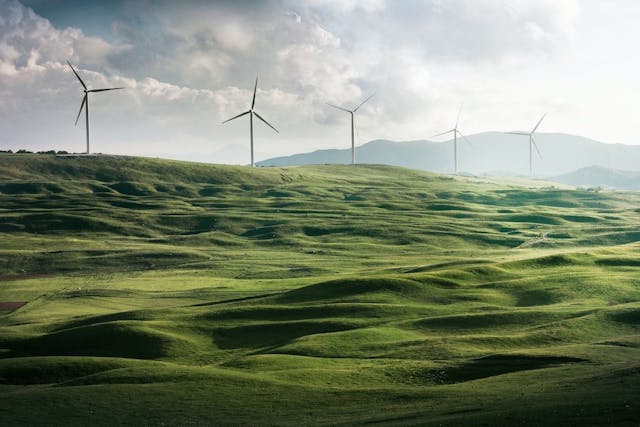 /as-pressure-mounts-energy-companies-turn-to-7-key-technologies-to-tackle-emissions feature image