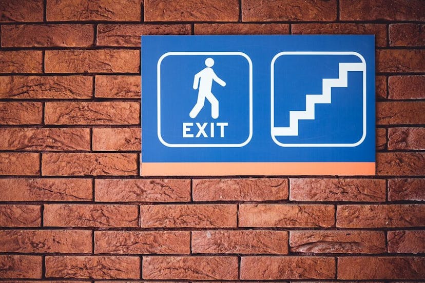 /why-leave-your-comfort-zone-is-really-bad-advice-and-what-to-do-instead feature image