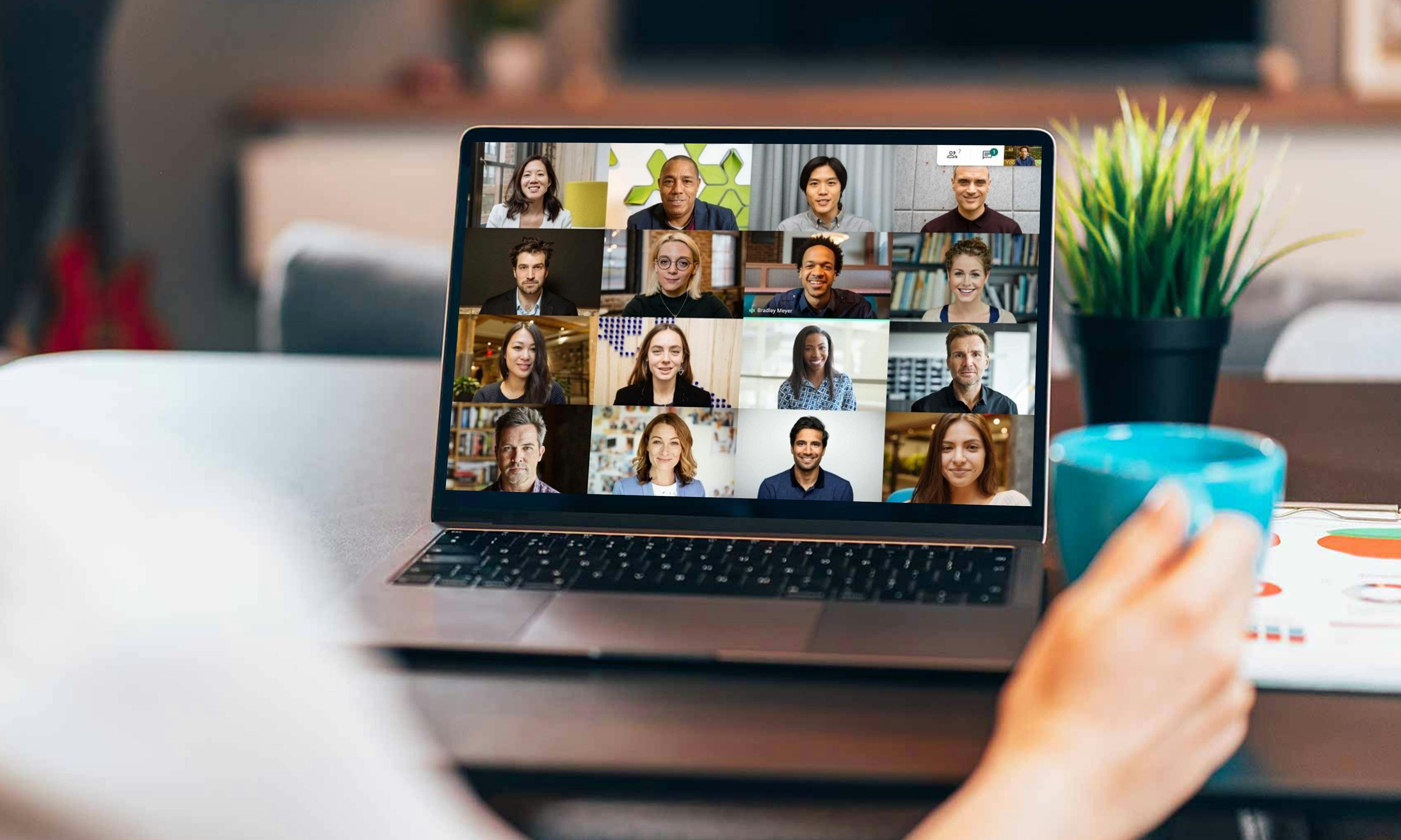 /remote-developers-in-2021-where-to-hire-them-from-cc40310v feature image