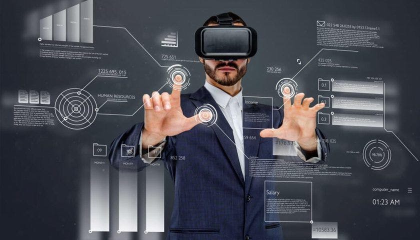 featured image - How Augmented Reality Is Transforming Workplace Training