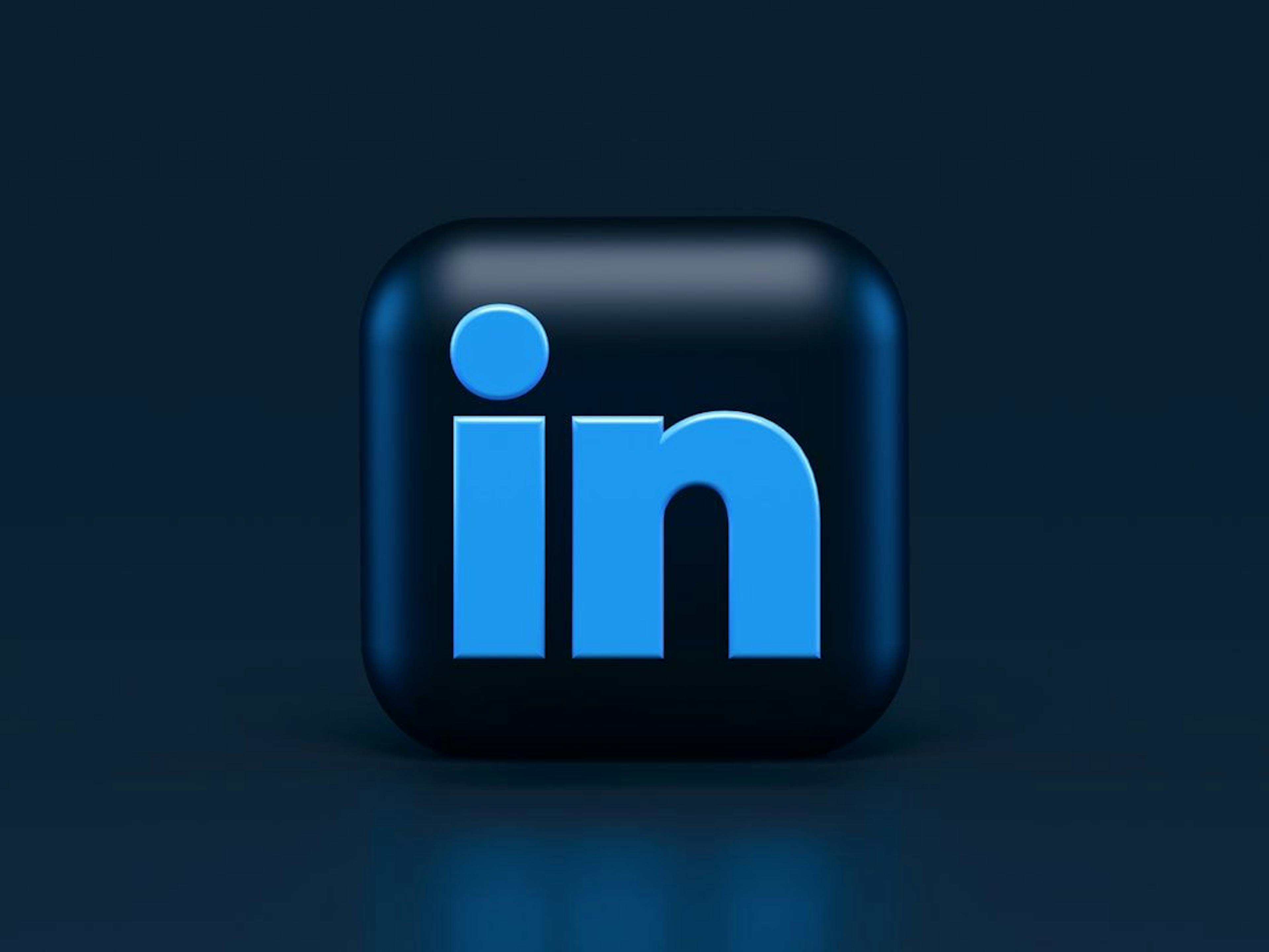featured image - How I Succeed With Cold Outreach On LinkedIn