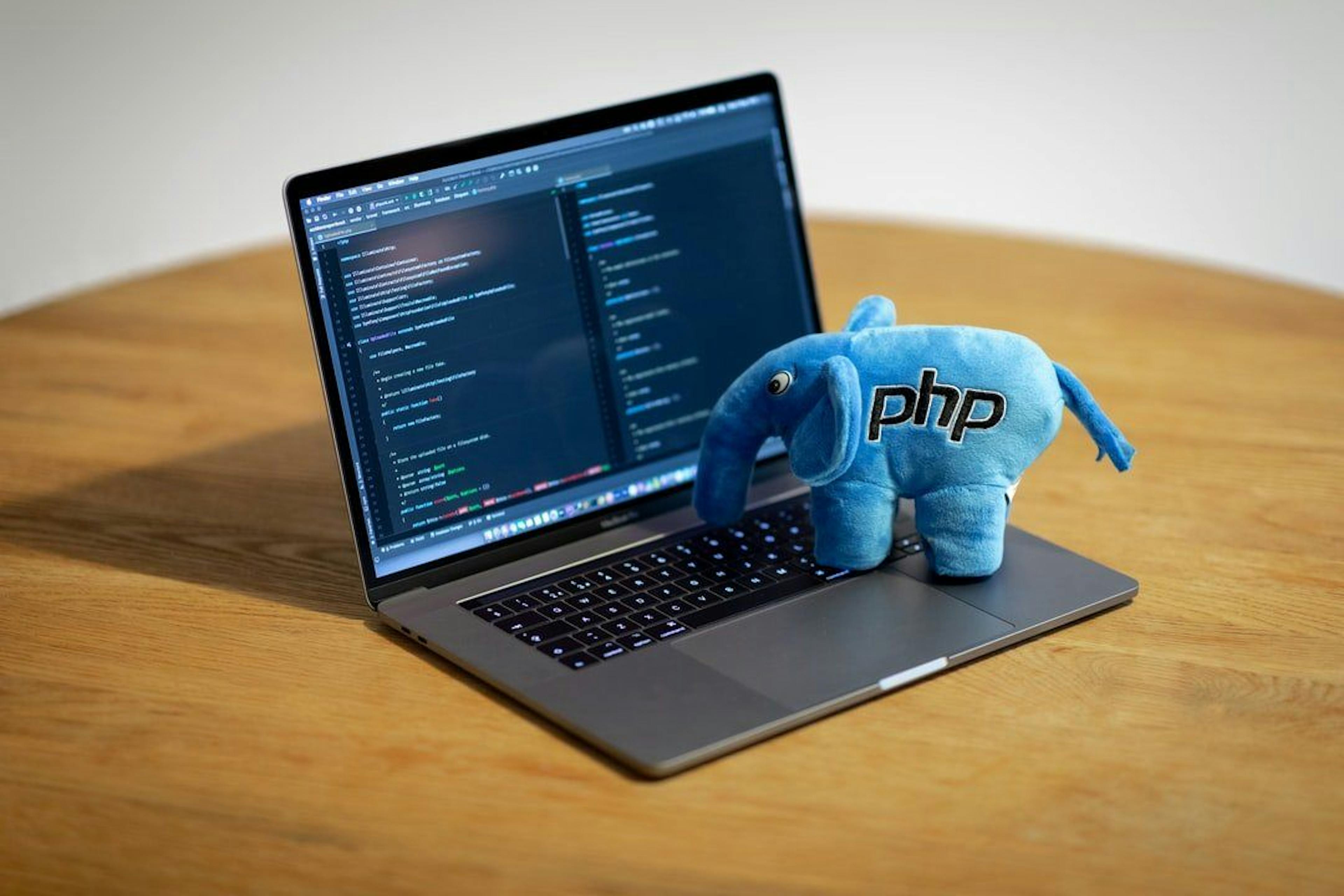 featured image - How to Write Your First PHP Code