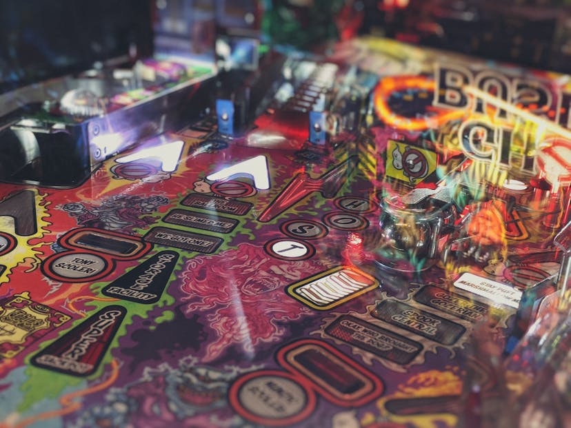 /navigating-the-b2b-maze-collaborative-decision-making feature image