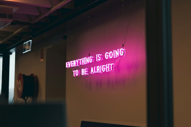 /how-marketing-ops-sales-ops-and-revops-work-together-to-help-your-business-grow feature image