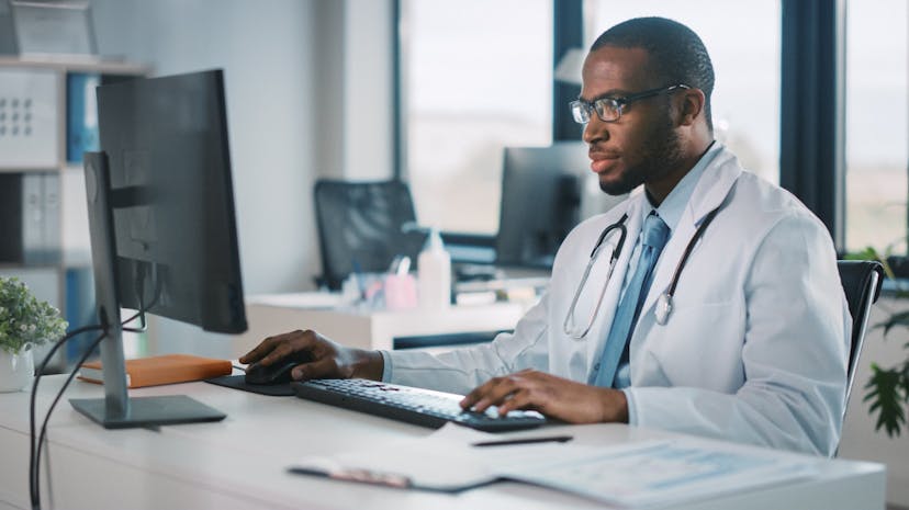 /exploring-three-use-cases-of-generative-ai-in-the-healthcare-industry feature image