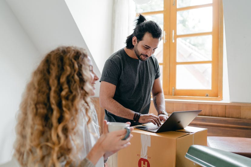 /thinking-about-getting-a-standing-desk-read-this feature image