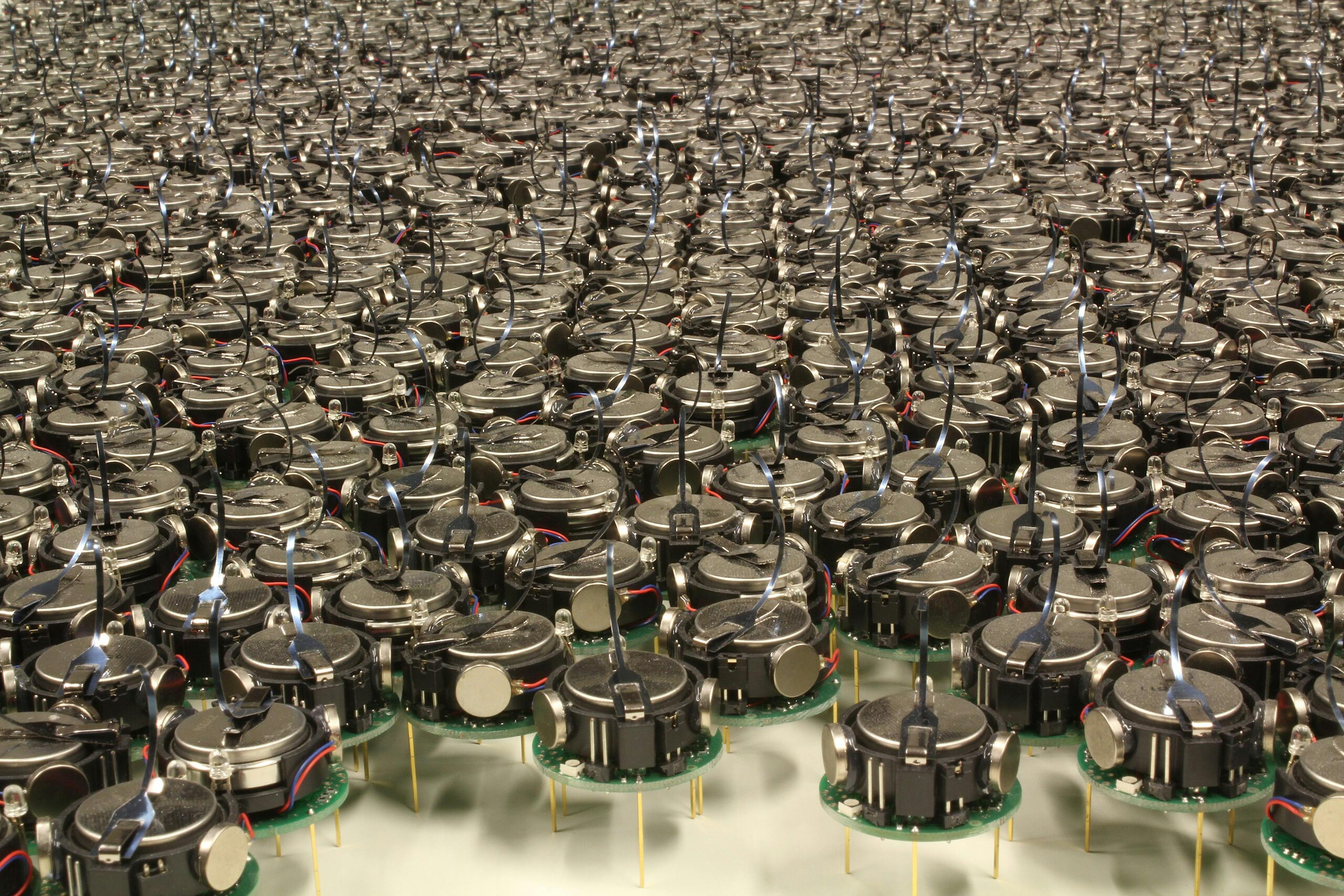 featured image - Swarm Robotics: The Future Belongs to the Collective