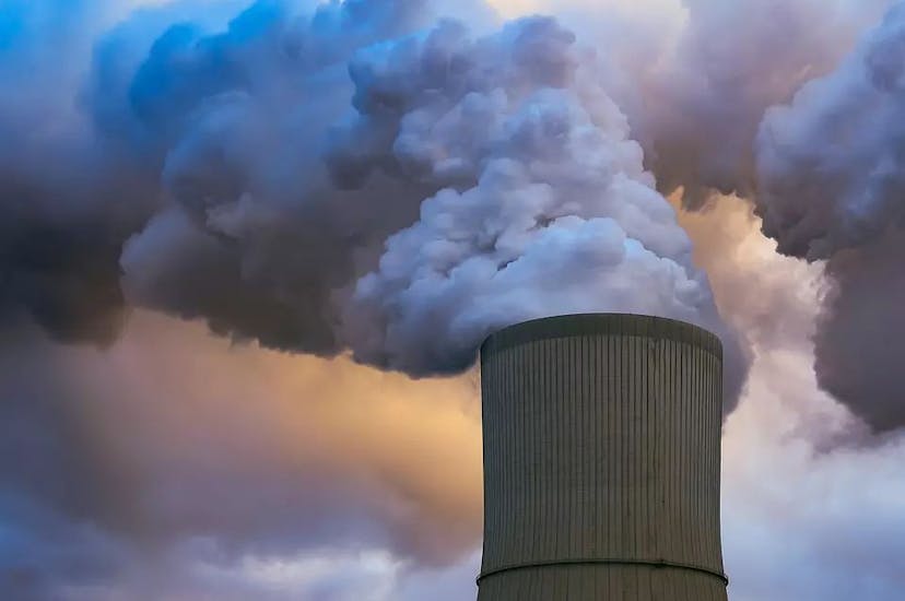 /avoid-vaporizing-all-of-your-cloud-budget feature image