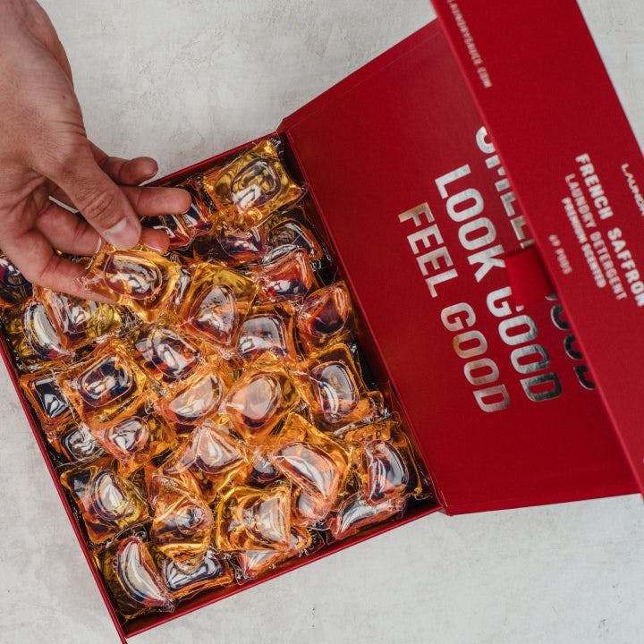 featured image - How Luxury Detergents Broke into AI Search: The Science of Becoming Machine-Discoverable