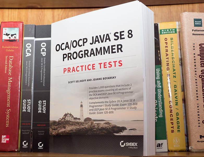 featured image - Top 5 Books to Crack Java 8 Certifications 1Z0–808 (OCA) and 1Z0–809 (OCP)