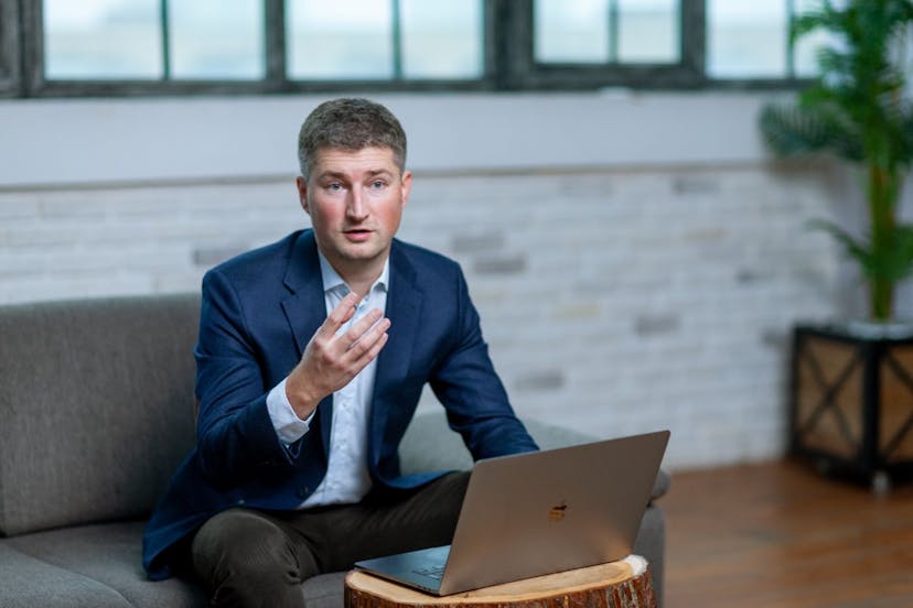 /top-3-lessons-ive-learnt-from-working-in-the-saas-industry feature image