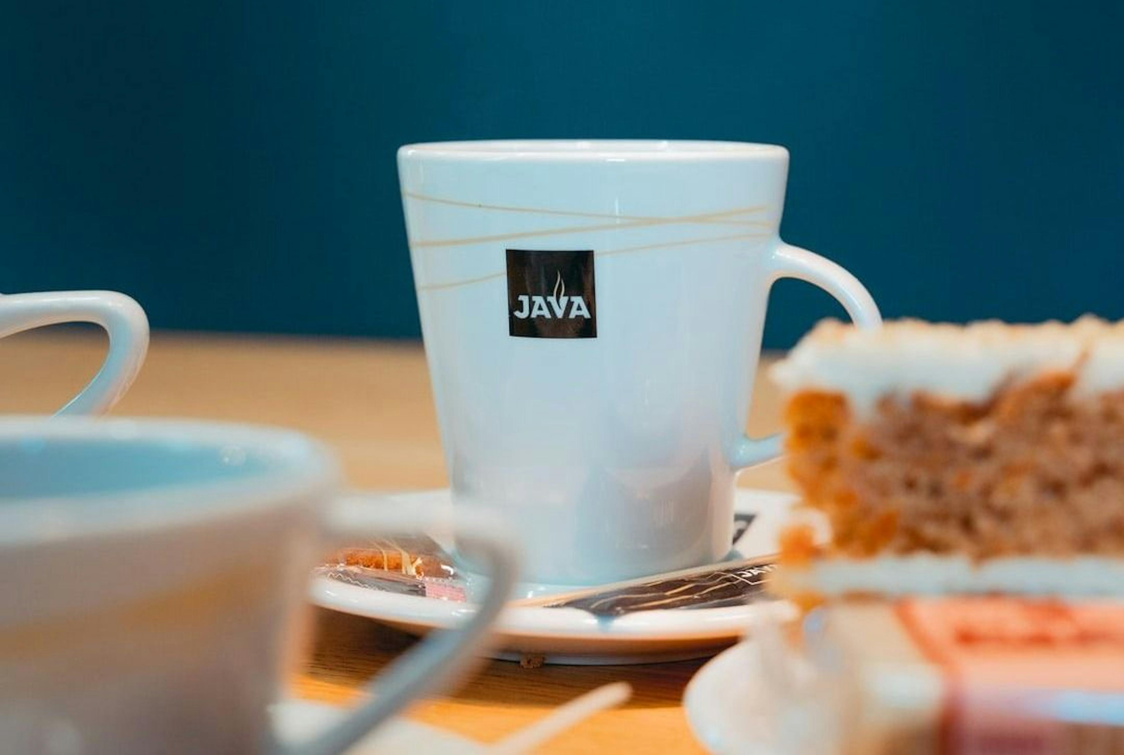 featured image - Is Java the Right Choice as a First Language to Learn?