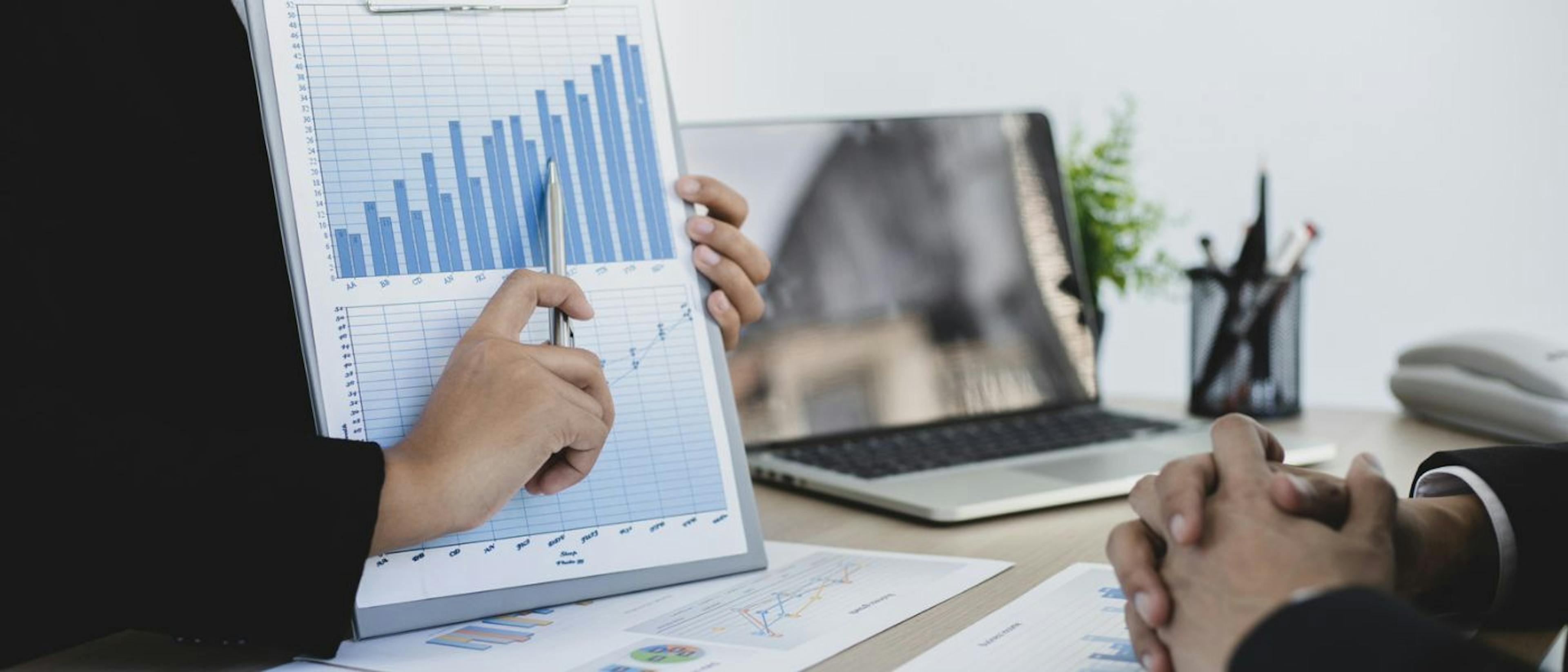 featured image - How to Create an Employee Engagement Plan: The Key to a Happy Staff